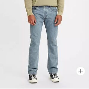 NWT - Levi’s 501s - light wash